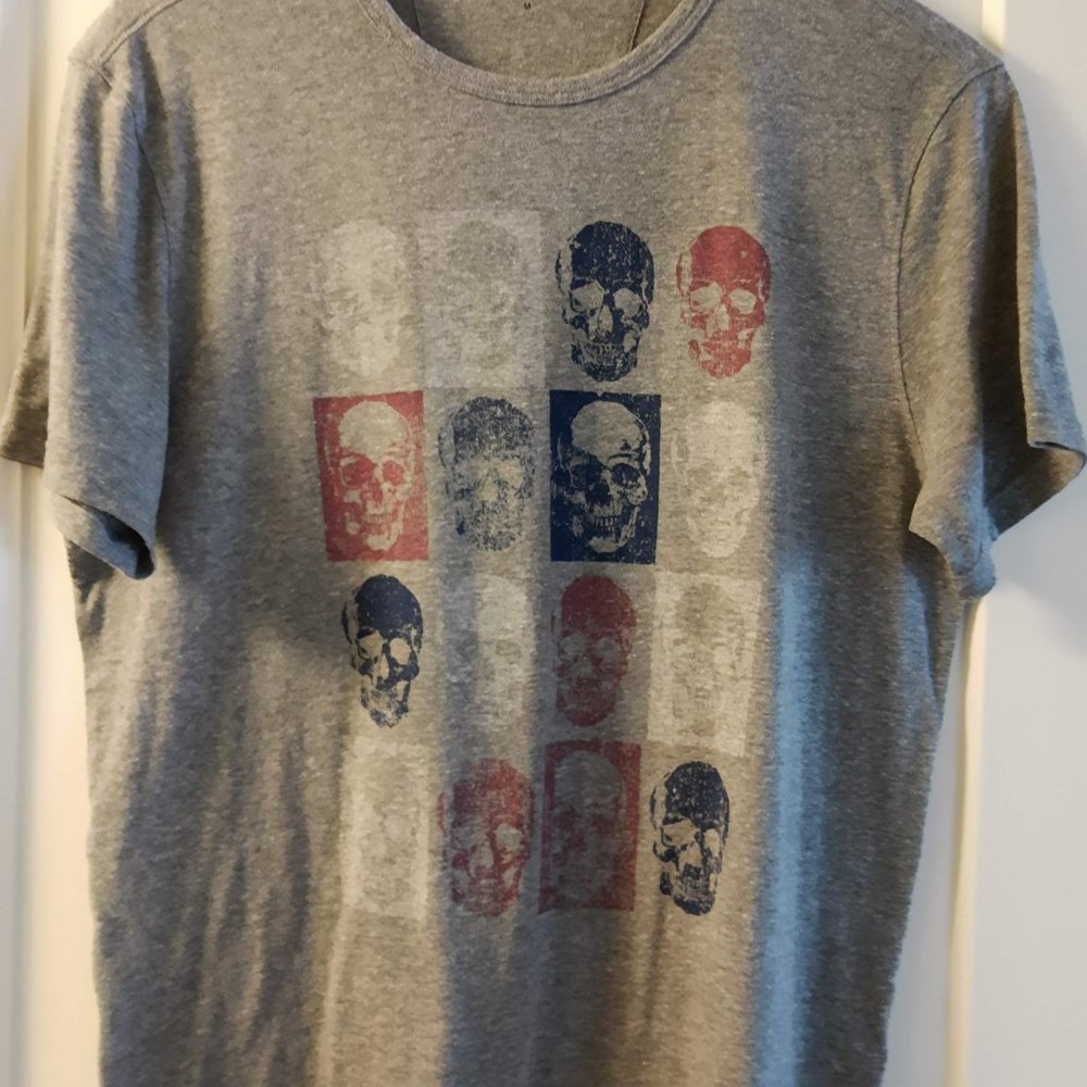 Men's John Varvatos ⭐ USA Grey T-Shirt Skull Graphic *RARE*  - EUC
